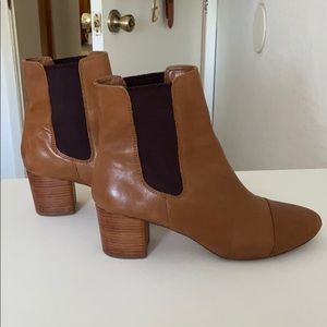 Brown Gap Chelsea Leather Boots
